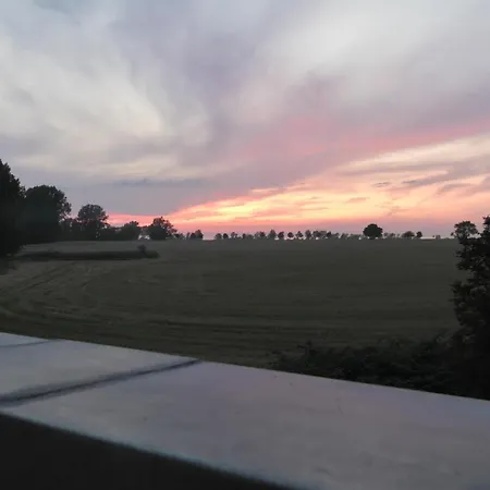 Reethaus Strandgut - Geraeumiges Fh, 5 Schlafzimmer, Sauna Und 3 Terrassen, Balkon Prázdninový dům *